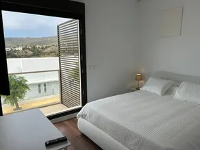 Agréable maison de vacances entièrement équipée avec internet haut débit, jardin et piscine | Vue montagne | Avec animaux bienvenus - Image 5