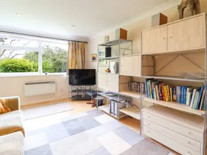 Child-friendly cottage with garden | Beach view | Pets are welcome - Image 4