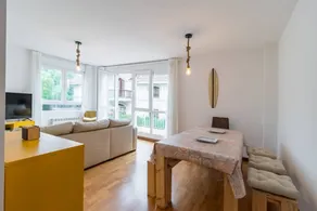 Apartment 'Gama' with Private Terrace, Balcony and Wi-Fi - Image 4