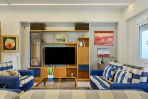 Beach Family House In Artemida – Sea View, Wi-Fi & Air Conditioning - Image 2