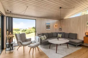Fully equipped big house with terrace, sauna & barbeque | Sea view - Image 3