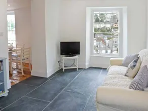 Children-friendly cottage with garden | Beach view | Beach nearby - Image 3