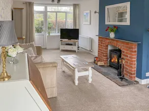 Family-oriented cottage with garden | River view | Pets allowed - Image 2