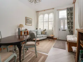 Children-friendly cottage | Pet-friendly - Image 4