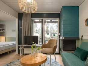 Holiday apartment with terrace & heated pool - Image 5