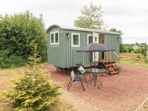 Cottage with barbecue & garden - Image 3