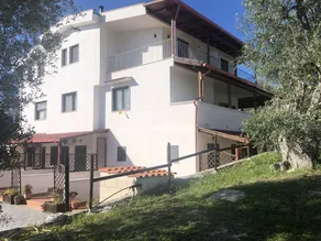 Appartement de vacances avec terrasse, jardin et barbecue | Vue panoramique - Image 3