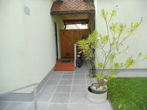 Holiday home with pool & terrace - Image 4