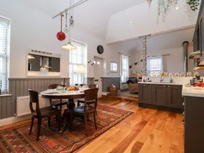 Family-oriented cottage | Pets are welcome - Image 3