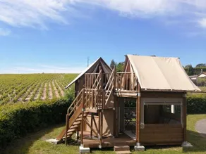 Unique accommodation with heated pool & terrace - Image 4
