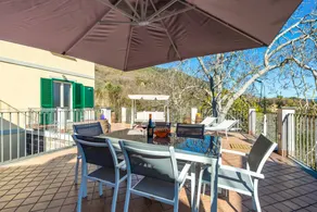 Villa with terrace & barbeque | Mountain view | Perfect for remote work - Image 2
