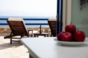 Holiday apartment with garden & terrace | Garden view - Image 2