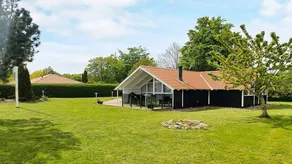 Nice house with garden, terrace & sauna - Image 2