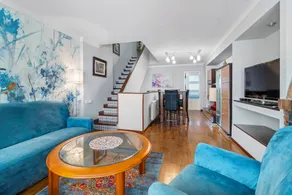 House with terrace | Perfect for remote work - Image 2