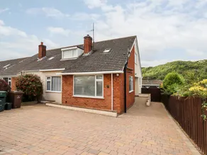 Family-oriented cottage with jacuzzi & garden | Beach view | Pets are welcome - Image 2