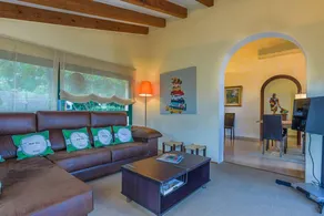 Agréable villa adaptée aux familles avec jardin, piscine privée et terrasse | Avec animaux acceptés - Image 5