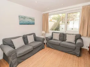 Fully equipped wonderful cottage with garden & terrace | Beach view | Dogs allowed - Image 4