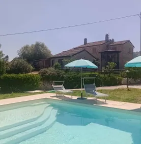 Beautiful farmhouse just a few minutes from the sea. - Image 5