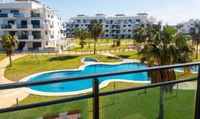 Flat with terrace, pool & garden | Pool view - Image 2
