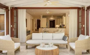 Villa with garden, private pool & terrace | Garden view - Image 4
