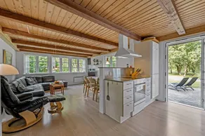 Fully equipped beautiful holiday home with terrace - Image 3