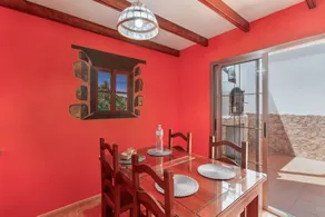 Beautiful holiday home with terrace | Perfect for remote work - Image 4