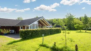 Holiday home with hot tub, sauna & terrace - Image 3
