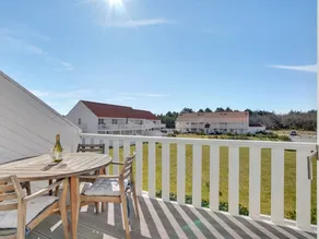 Holiday apartment with terrace - Image 4