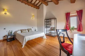 Villa 'Casale Mauri' with Sea View, Private Terrace and Wi-Fi - Image 4