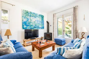 Fully equipped villa with barbecue, terrace & private pool | Next to the beach - Image 3