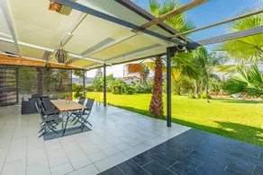 Family-oriented ample villa with garden, hot tub & terrace | City view | Good for workation | Pets are welcome - Image 4