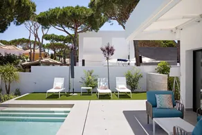 Villa with barbecue, private pool & terrace - Image 3