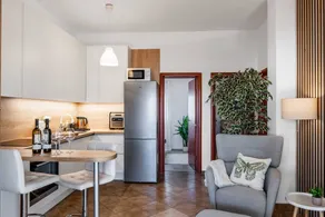 Holiday apartment with barbeque & terrace - Image 5