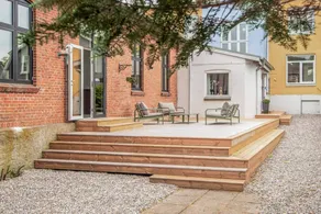 House with pool, terrace & garden - Image 4