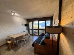 150m from resort center, 1st floor, view open, balcony, parking, tv, ski locker, 27m² - Image 5