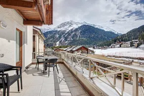 Fully equipped flat with terrace & garden | River view | Ski nearby | Suitable for remote work - Image 2