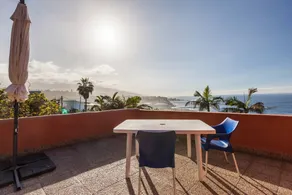 Vacation Studio 'Casa Victor - Apartment Antonio' with Sea View, Shared Pool and Wi-Fi - Image 3