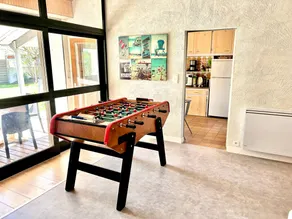 Apartment with garden, BBQ & terrace - Image 4