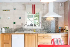 "Xokoa" Apartment with Mountain Views, Private Terrace, and Wi-Fi - Image 5