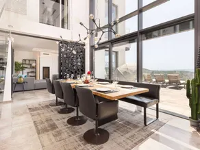 Voll ausgestattetes Ferienhaus mit Garten, Grill und Terrasse | Bergblick | Haustierfreundlich - Image 4