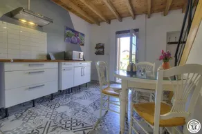 Gite with terrace, garden & barbeque - Image 3