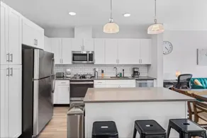 Mins to NYC Exceptional Modern 2Bedroom Apt - Image 5