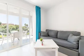 Children-friendly pleasant holiday apartment with pool & garden | Garden view | Next to the beach | Suitable for remote work - Image 2