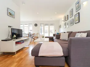 Family-oriented cottage with jacuzzi & garden | Beach view | Next to the beach | Pet-friendly - Image 2