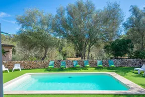 Villa mit Grill, Garten und privatem Pool - Image 4