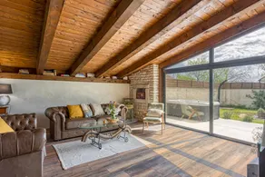 Holiday home with terrace, BBQ & hot tub - Image 4