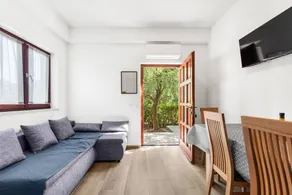 Lovely holiday apartment with garden & terrace | Dogs allowed - Image 5