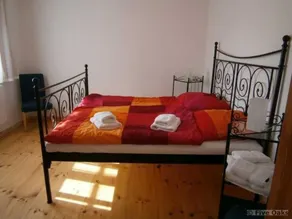 Holiday apartment with pool, terrace & garden | Nature view | Dogs allowed - Image 3