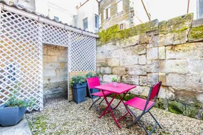House "On the Wine Route" in the Bordeaux Vineyards - Libourne - Image 4