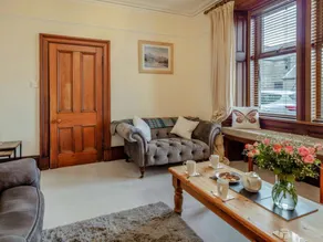 Fully equipped nice cottage with garden, hot tub & sauna | Water view | Dogs allowed - Image 5